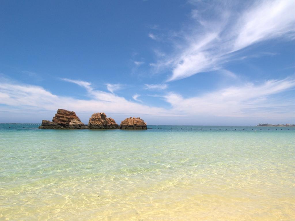Anjuur Apartment Okinawa Bagian luar foto